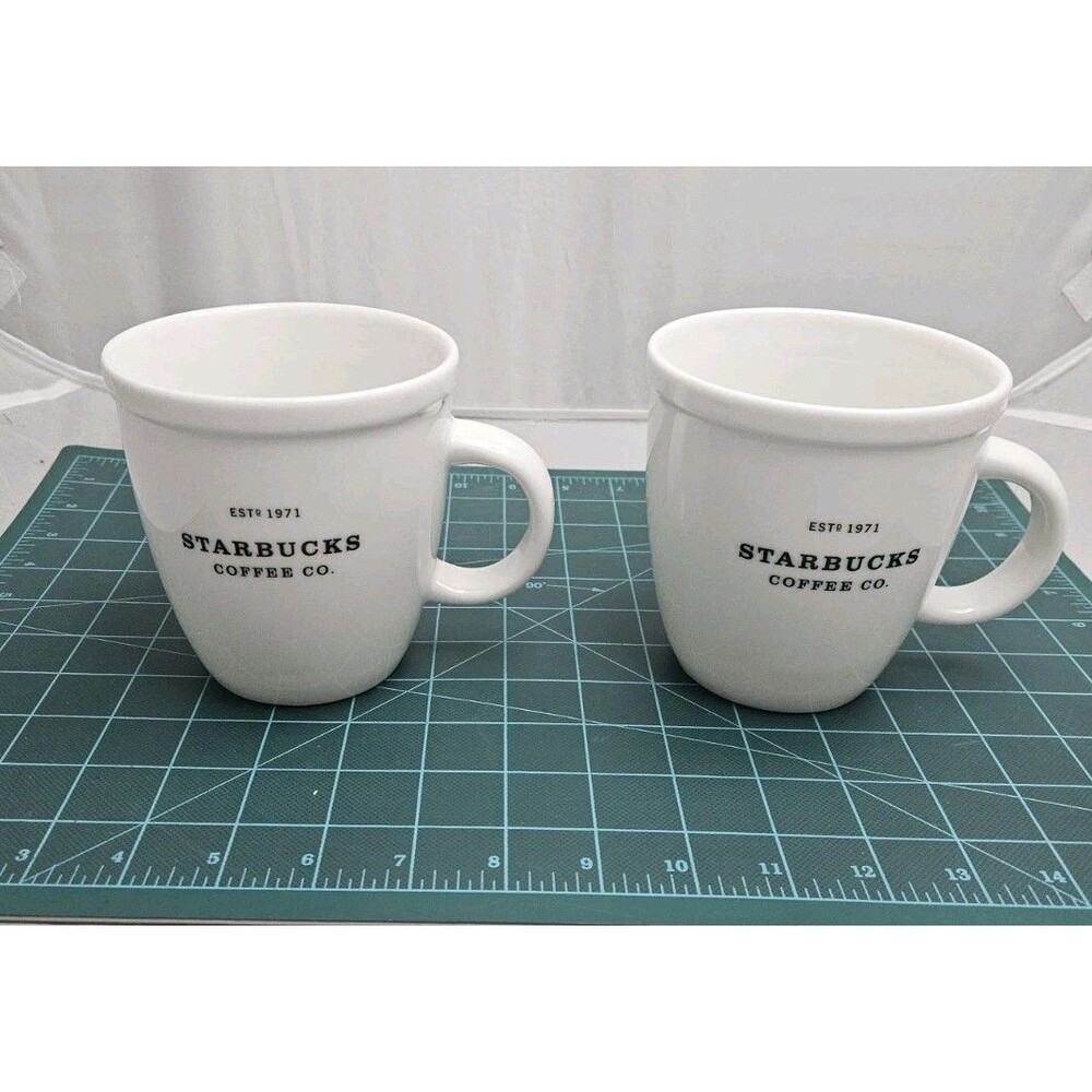 Vintatge 2001 Starbucks Coffee White Barista Mug 18 Oz Lot of 2